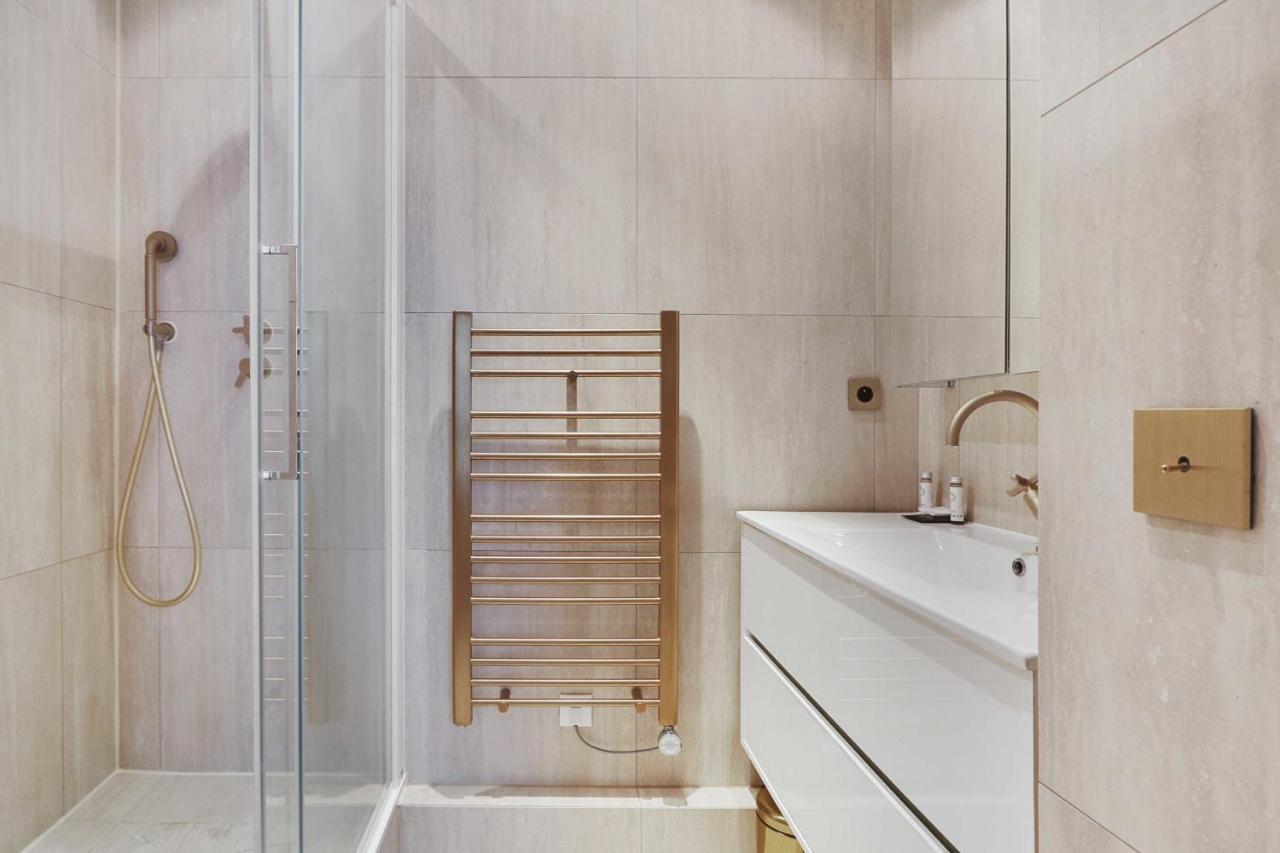 Appartement Amazing 1bedr 4p- Musee Du Louvre Tuileries Parijs